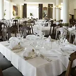 Merihovi Otel 4*