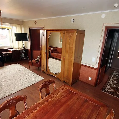 Hotel Merihovi 4*